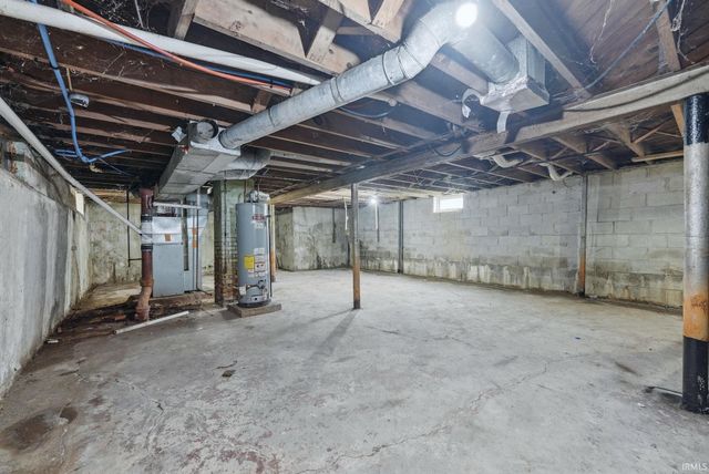 3926 Avondale Drive, Fort Wayne, IN 46806