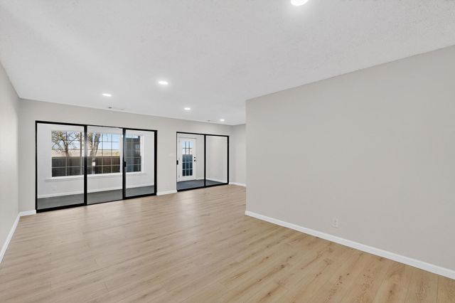 503 Maddox Loop, Rio Communities, NM 87002