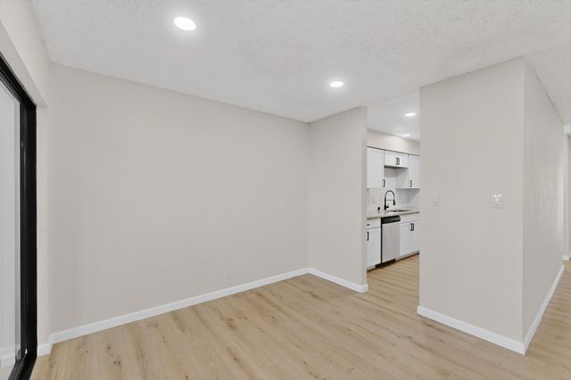 503 Maddox Loop, Rio Communities, NM 87002