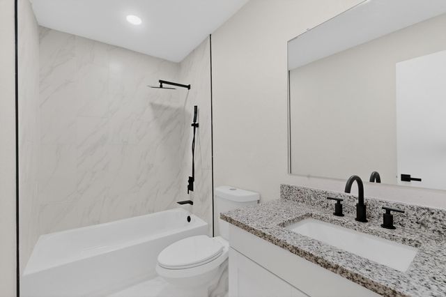 503 Maddox Loop, Rio Communities, NM 87002