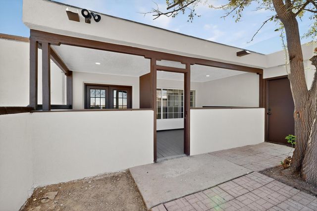 503 Maddox Loop, Rio Communities, NM 87002