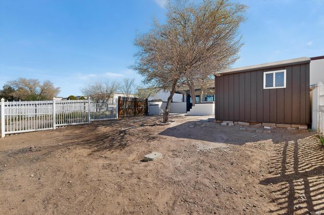 503 Maddox Loop, Rio Communities, NM 87002