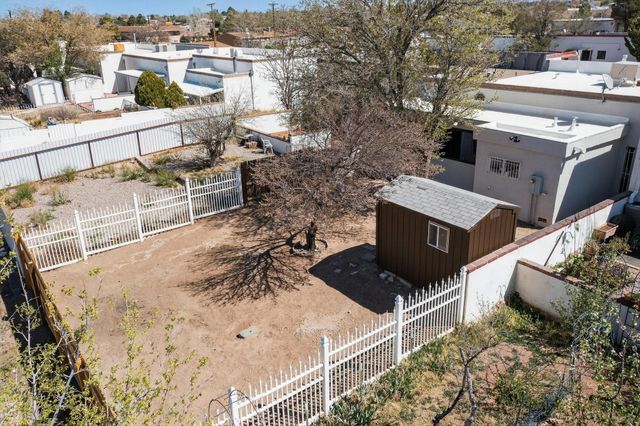 503 Maddox Loop, Rio Communities, NM 87002