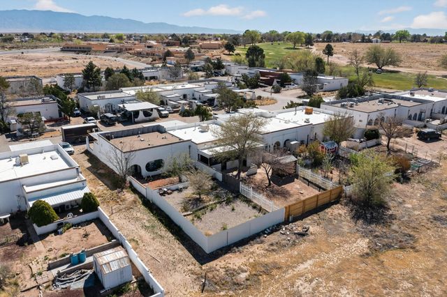 503 Maddox Loop, Rio Communities, NM 87002