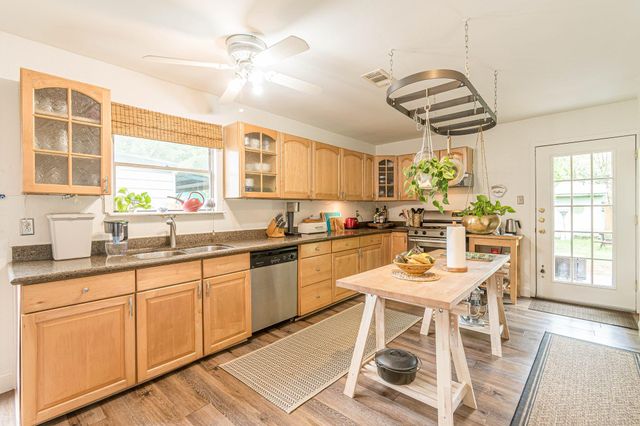 1214 Piedmont Ave, Austin, TX 78757