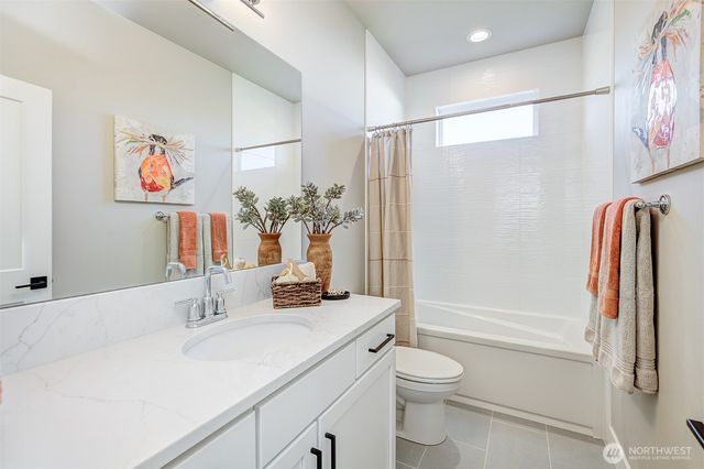 651 S Juli Avenue, East Wenatchee, WA 98802