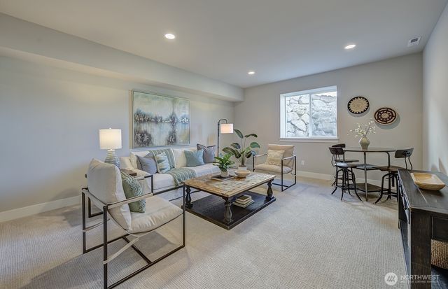 651 S Juli Avenue, East Wenatchee, WA 98802