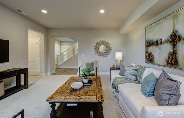 651 S Juli Avenue, East Wenatchee, WA 98802