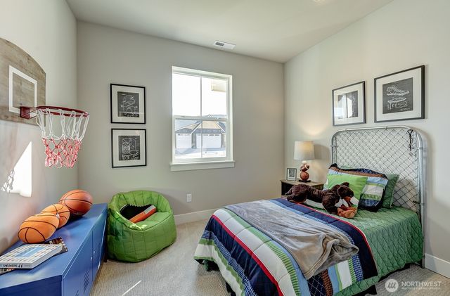 651 S Juli Avenue, East Wenatchee, WA 98802