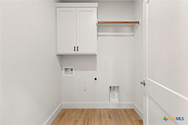 1595 Rocky Ridge Loop, Canyon Lake, TX 78133