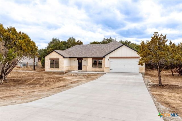 1595 Rocky Ridge Loop, Canyon Lake, TX 78133