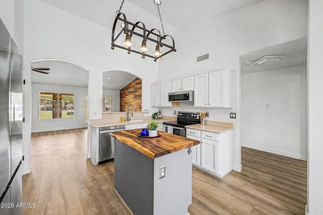 25288 W ILLINI Street, Buckeye, AZ 85326