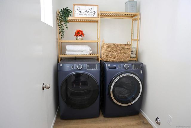 454 Creekside Circle, San Diego, CA 92114