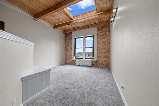 308 W 8th Street 712, Kansas City, MO 64105