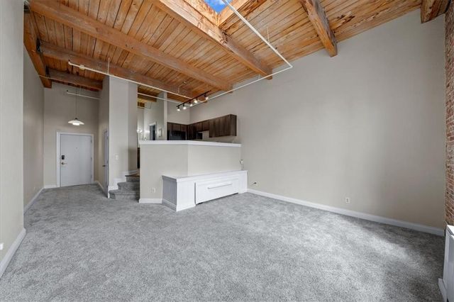 308 W 8th Street 712, Kansas City, MO 64105