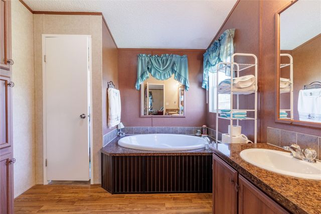 3024 CR 0010 SW, Corsicana, TX 75110