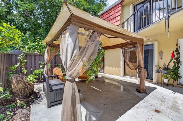 22976 Oxford Place C, Boca Raton, FL 33433