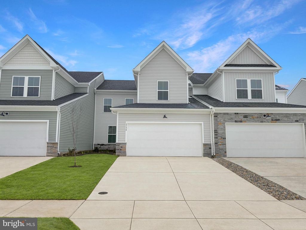 3102 PETT LEVEL DR, Middletown, DE 19709