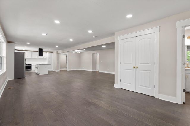 325 10th Street W, Jasper, TN 37347