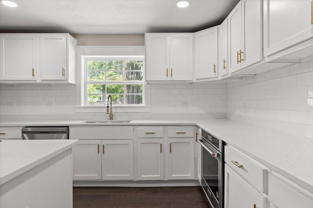 325 10th Street W, Jasper, TN 37347