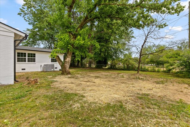 325 10th Street W, Jasper, TN 37347