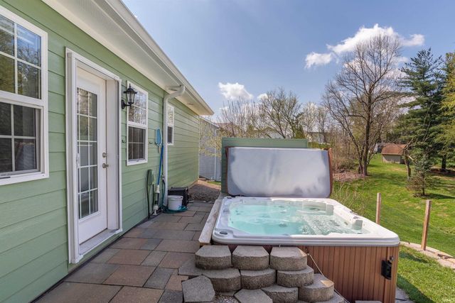 4335 N Rindle Lane, Bloomington, IN 47404