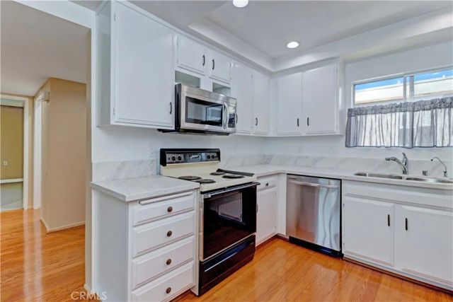 3242 San Amadeo 3F, Laguna Woods, CA 92637