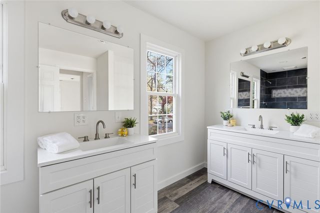 3106 Quail Hill Dr, Midlothian, VA 23112