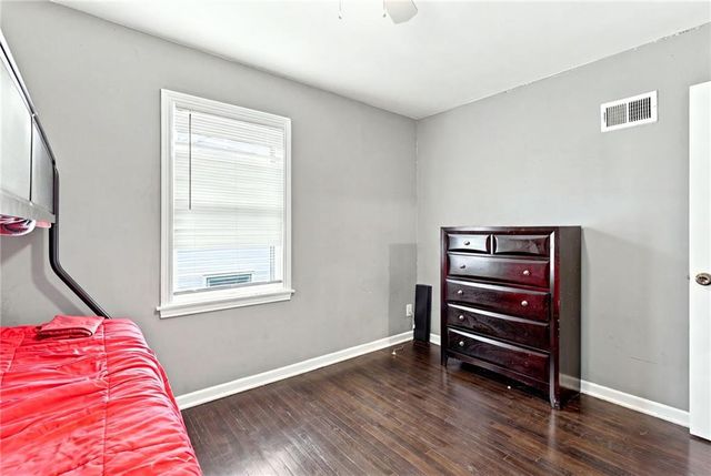 4014 Monroe Avenue, Kansas City, MO 64130