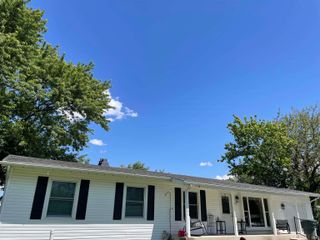 1708 W Glenn Ellyn Drive, Muncie, IN 47304