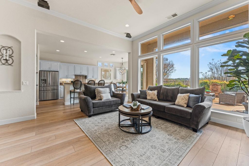 6043 Southerness Dr, El Dorado Hills, CA 95762