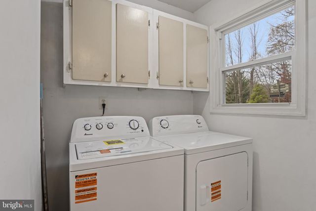 11013 FOREST HOLLOW DR, Bumpass, VA 23024