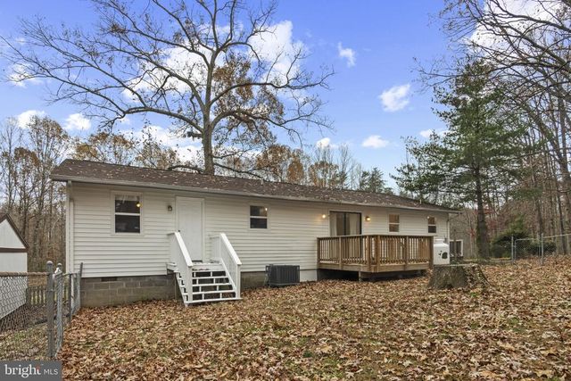 11013 FOREST HOLLOW DR, Bumpass, VA 23024