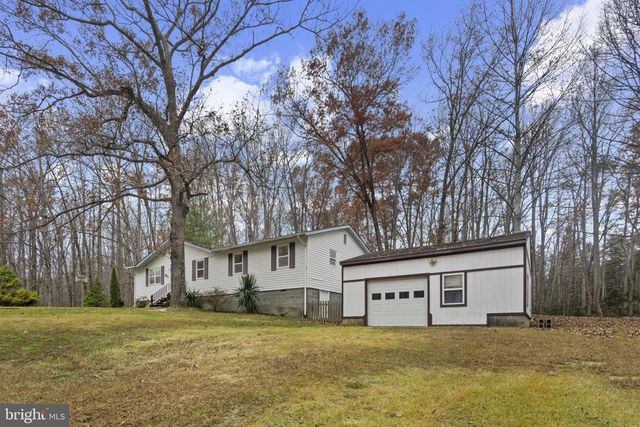 11013 FOREST HOLLOW DR, Bumpass, VA 23024