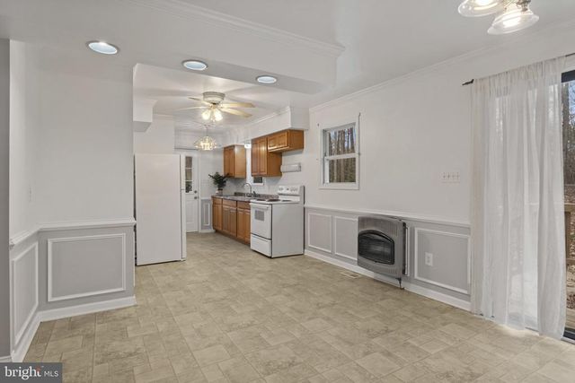 11013 FOREST HOLLOW DR, Bumpass, VA 23024