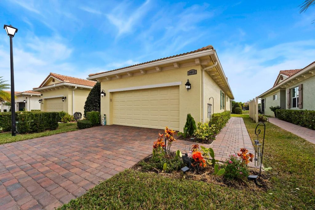 24063 SW Firenze Way, Port St. Lucie, Port St Lucie, FL 34987