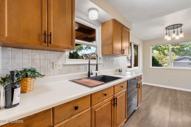 14005 Perlite Drive, Reno, NV 89521