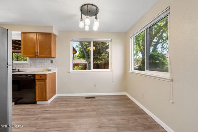 14005 Perlite Drive, Reno, NV 89521