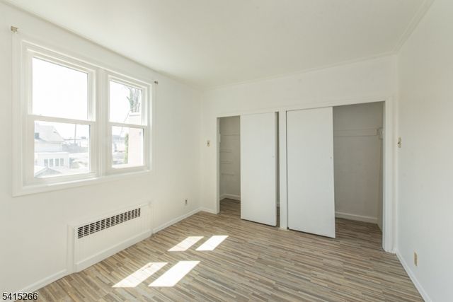 136 W 56Th St, Bayonne City, NJ 07002