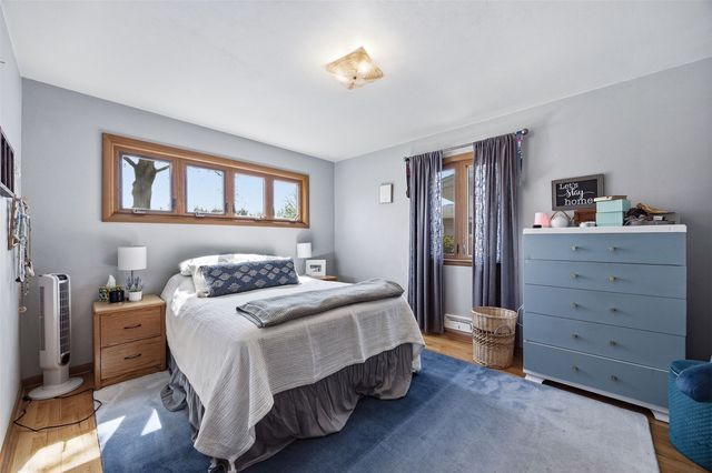1472 Parkwood Drive SE, Cedar Rapids, IA 52403