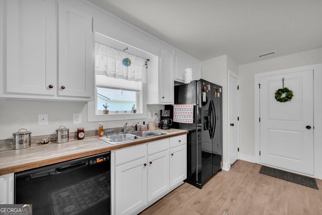 4542 Reed Creek Highway, Hartwell, GA 30643