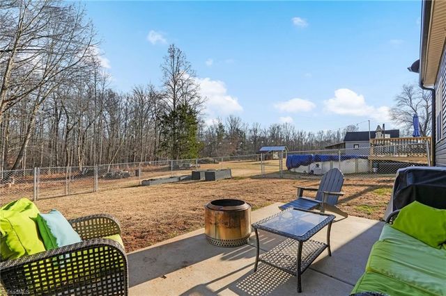 8402 Spearman Road, Reidsville, NC 27320