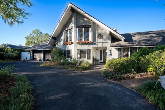 9807 WEDGEWOOD LANE, Leesburg, FL 34788