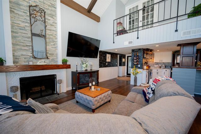 9807 WEDGEWOOD LANE, Leesburg, FL 34788