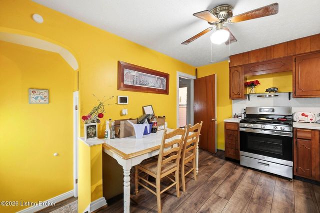 708 Parkway Dr, Louisville, KY 40217