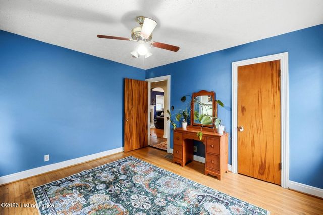 708 Parkway Dr, Louisville, KY 40217