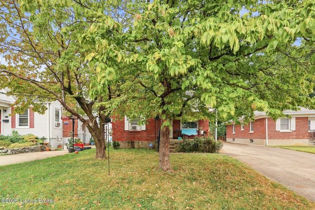 708 Parkway Dr, Louisville, KY 40217