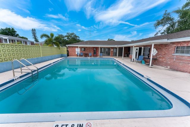4507 9TH STREET W D6, Bradenton, FL 34207