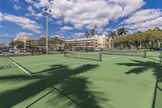 7727 Southampton Ter 311, Tamarac, FL 33321