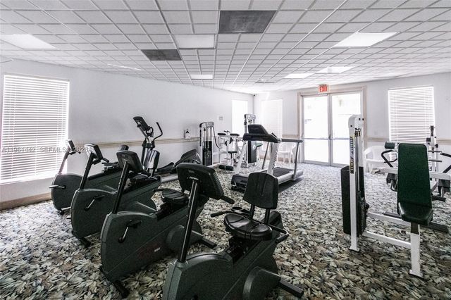 7727 Southampton Ter 311, Tamarac, FL 33321